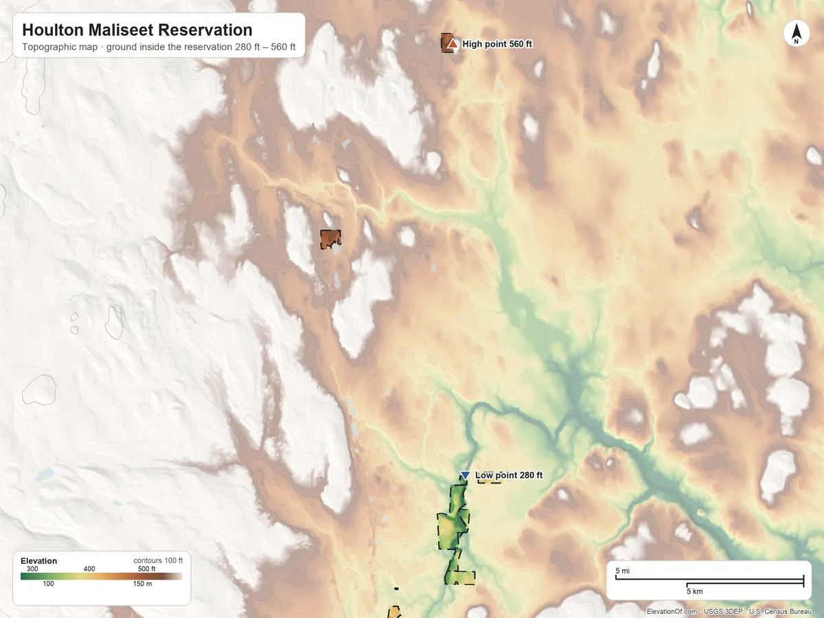 Topographic elevation map of Houlton Maliseet Reservation, Maine, shaded from 280 ft on the south side to 560 ft on the north side
