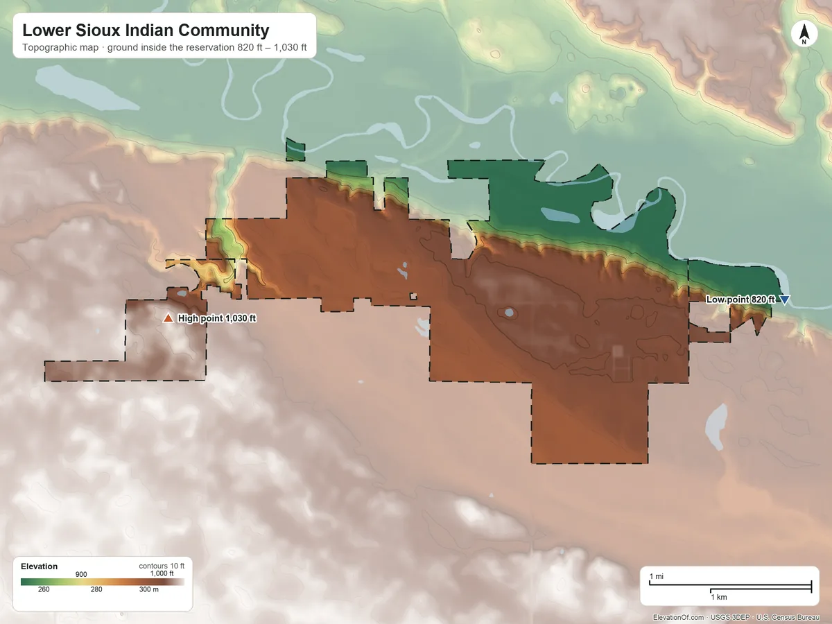 Topographic elevation map of Lower Sioux Indian Community, Minnesota, shaded from 820 ft on the east side to 1,030 ft on the west side