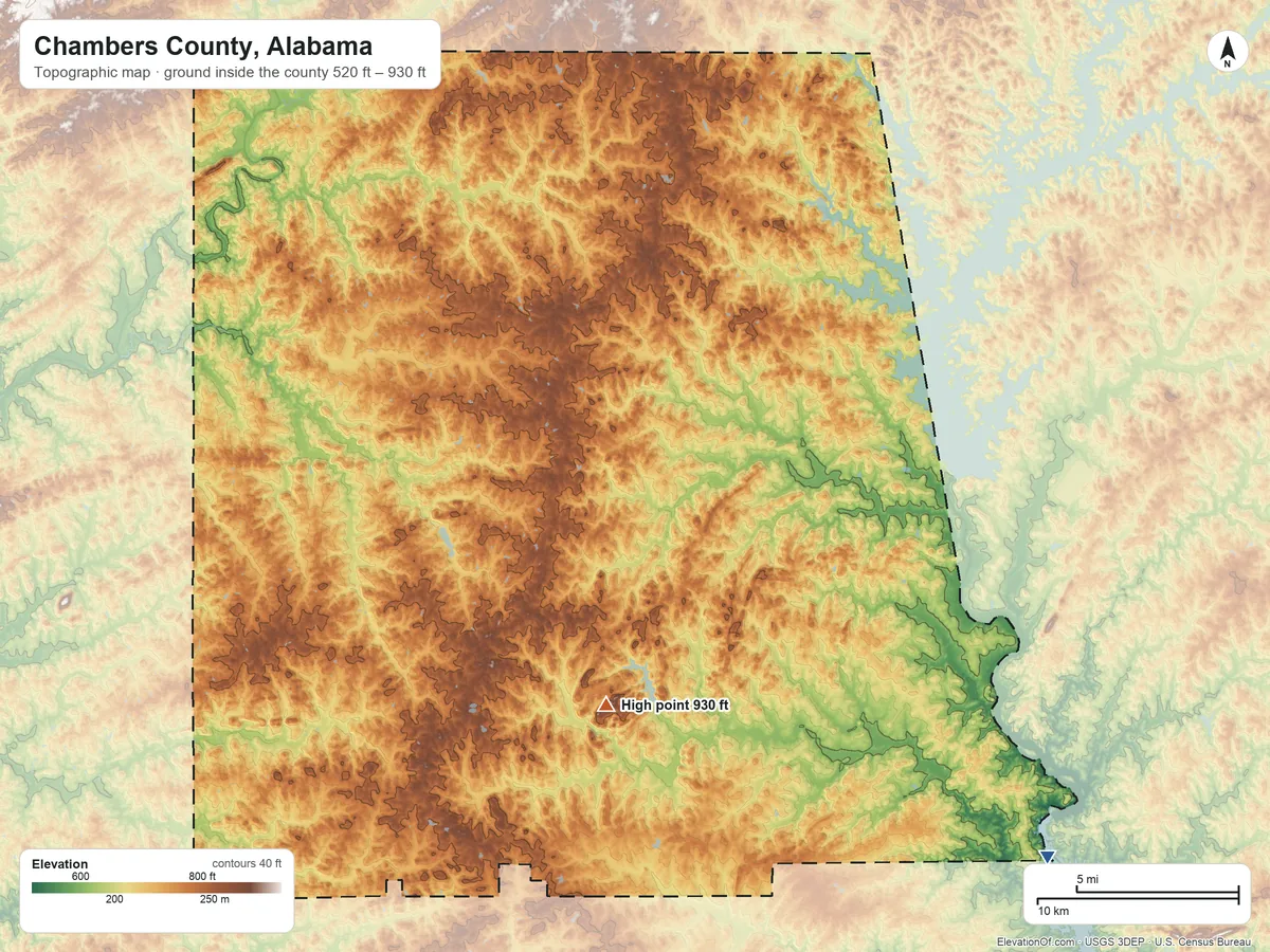 Topographic elevation map of Chambers County, Alabama, shaded from 520 ft on the southeast side to 930 ft on the south side