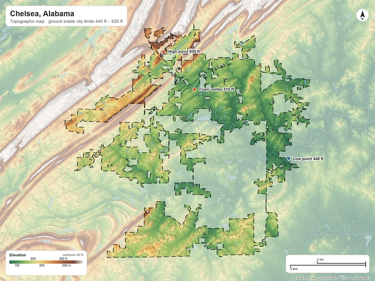 Topographic elevation map of Chelsea, Alabama, shaded from 440 ft on the southeast side to 930 ft on the northwest edge, below higher ground just outside