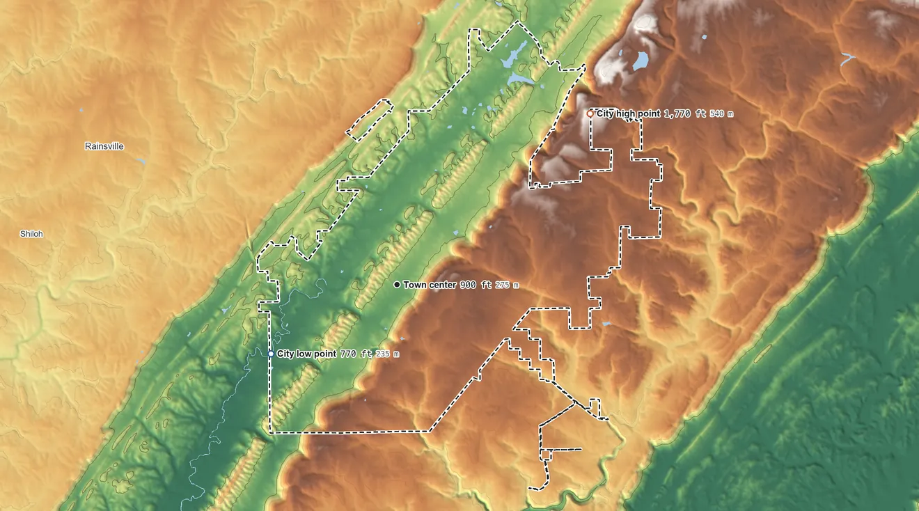 Topographic elevation map of Fort Payne, Alabama, shaded from 770 ft on the southwest side to 1,770 ft on the northeast side