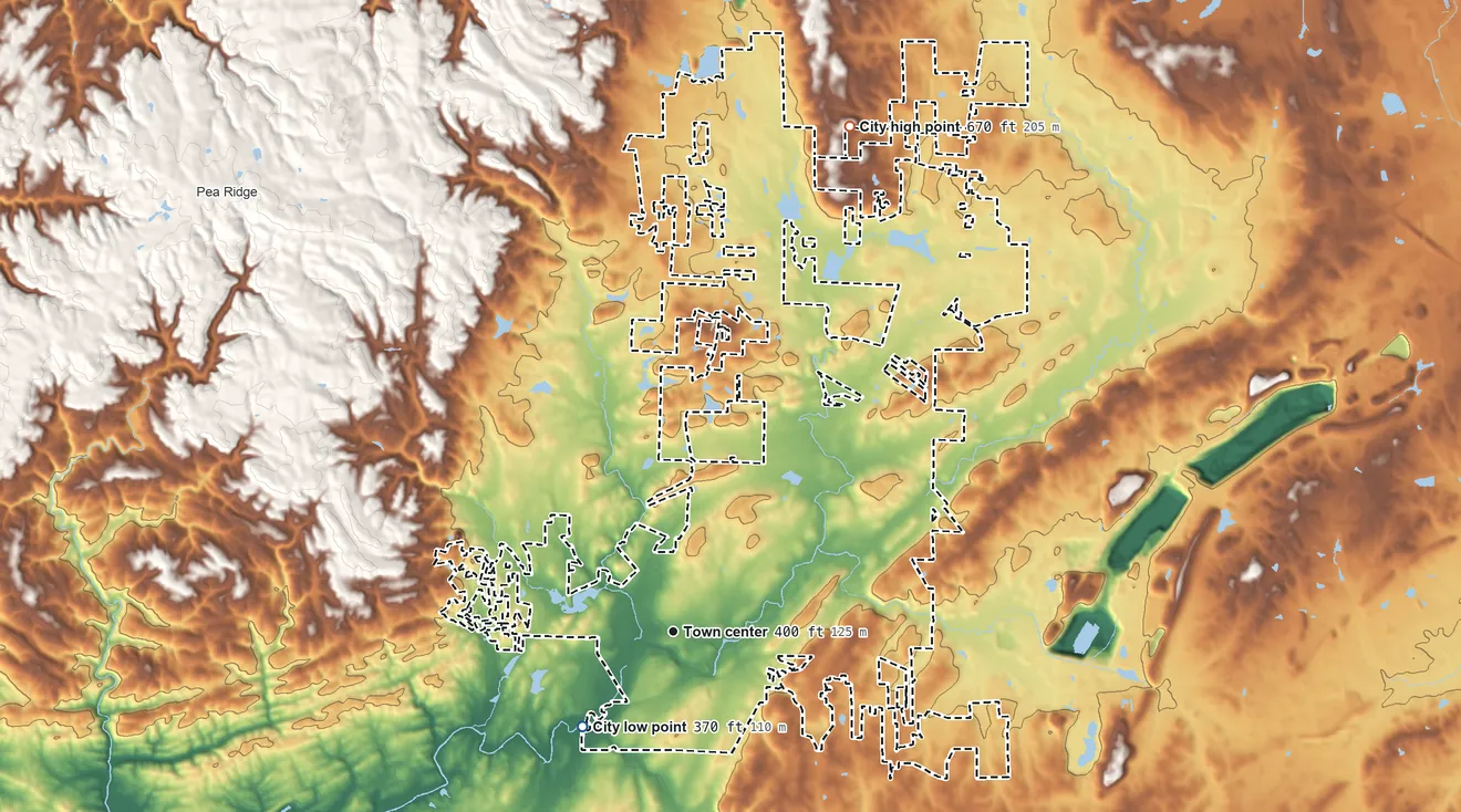 Topographic elevation map of Montevallo, Alabama, shaded from 370 ft on the southwest side to 670 ft on the north side