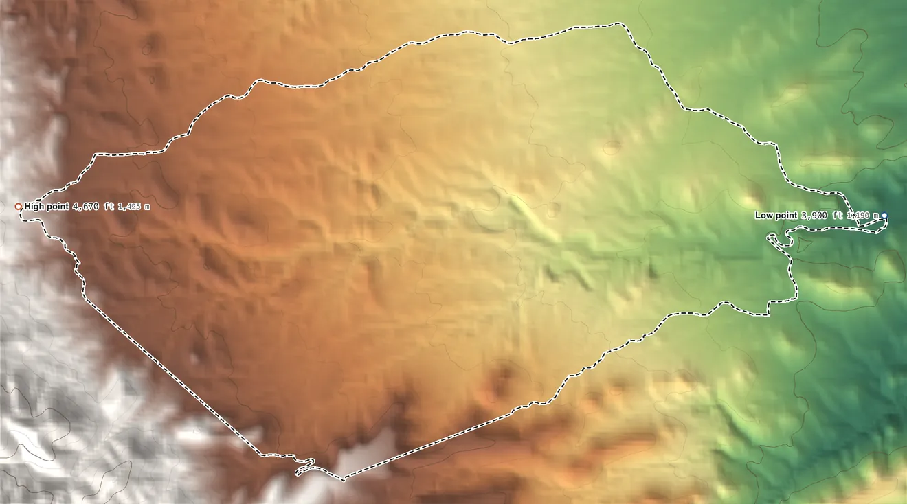 Topographic elevation map of Campo Bonito, Arizona, shaded from 3,900 ft on the east side to 4,670 ft at the foot of the Santa Catalina Mountains