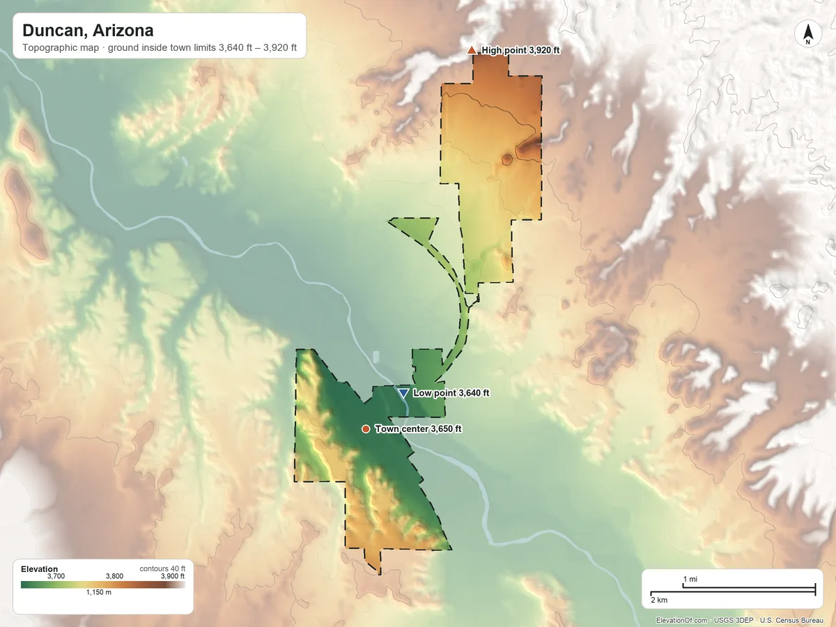Topographic elevation map of Duncan, Arizona, shaded from 3,640 ft near the middle to 3,920 ft on the north side