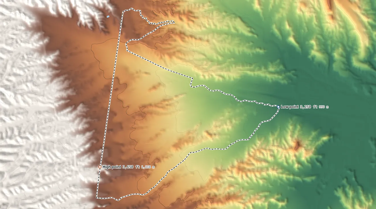 Topographic elevation map of East Globe, Arizona, shaded from 3,250 ft on the east side to 3,650 ft at the foot of the Pinal Mountains