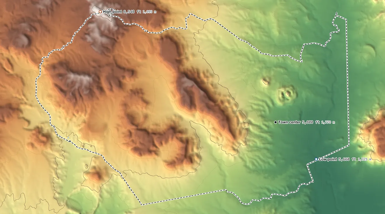 Topographic elevation map of Indian Wells, Arizona, shaded from 5,660 ft on the southeast side to 6,540 ft on the northwest side