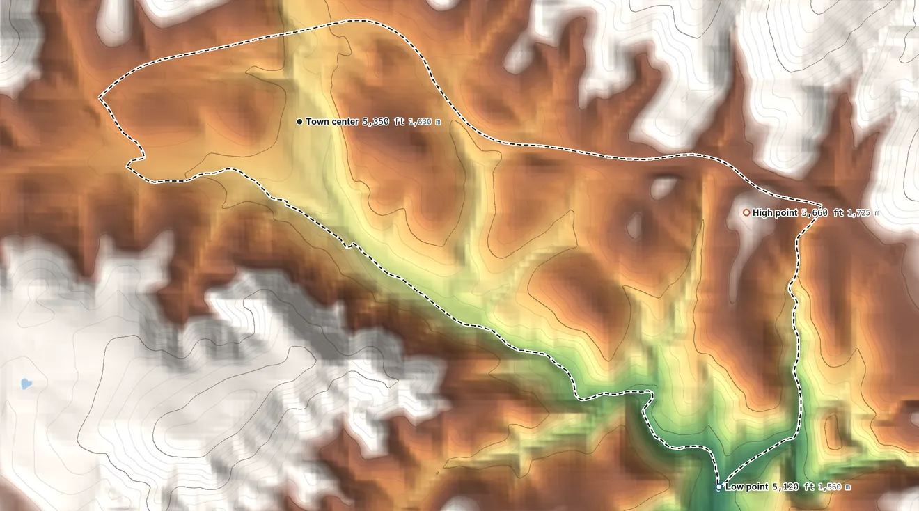 Topographic elevation map of Kohls Ranch, Arizona, shaded from 5,120 ft on the southeast side to 5,660 ft at the foot of the Green Valley Hills