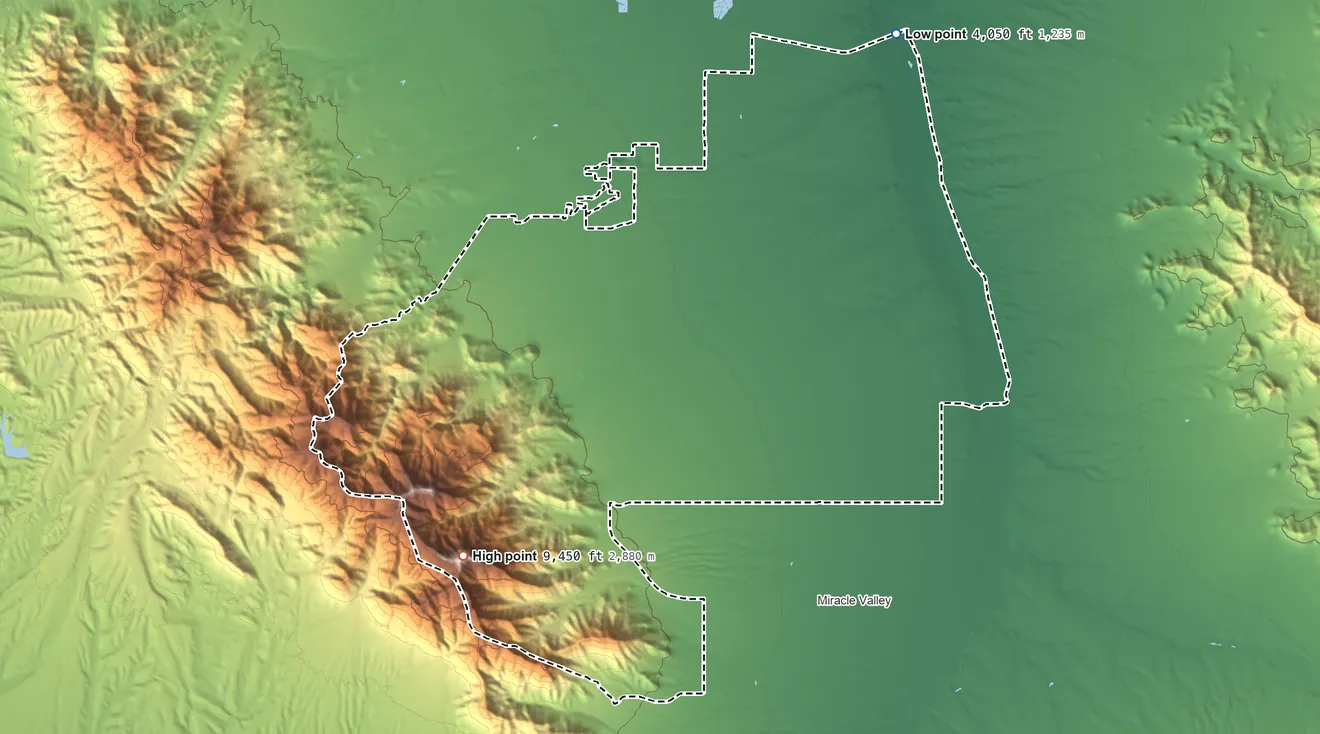 Topographic elevation map of Sierra Vista Southeast, Arizona, shaded from 4,050 ft on the northeast side to 9,450 ft on Miller Peak