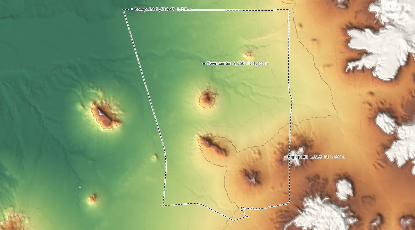 Topographic elevation map of Tees Toh, Arizona, shaded from 5,610 ft on the northwest side to 6,520 ft on the southeast side