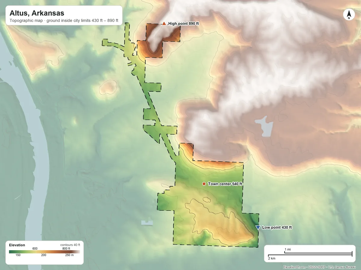 Topographic elevation map of Altus, Arkansas, shaded from 430 ft on the southeast side to 890 ft on the north side