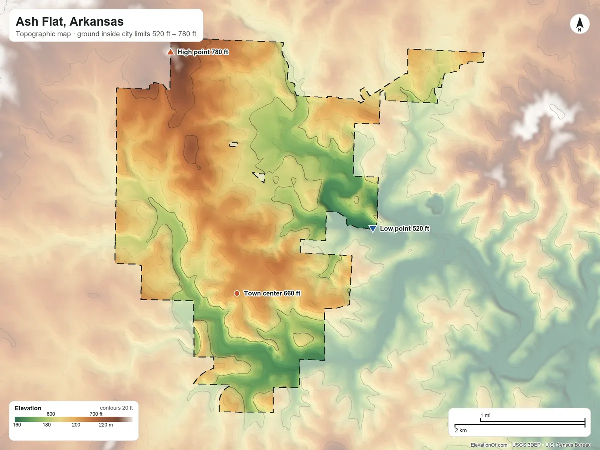 Topographic elevation map of Ash Flat, Arkansas, shaded from 520 ft on the northeast side to 780 ft on the north side