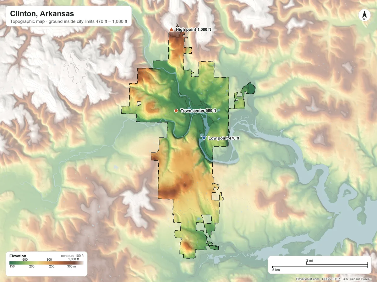 Topographic elevation map of Clinton, Arkansas, shaded from 470 ft on the southeast side to 1,080 ft on the north side