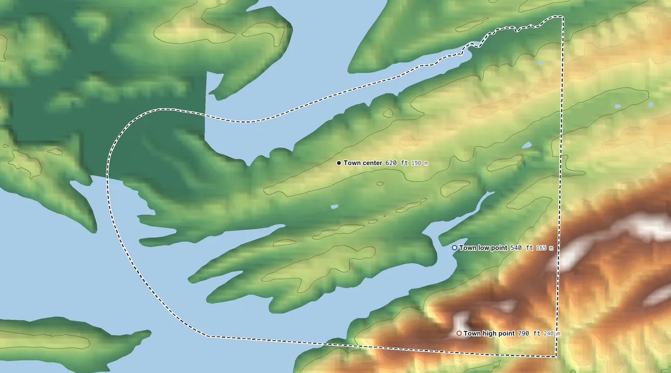 Topographic elevation map of Daisy, Arkansas, shaded from 540 ft on the southeast side to 790 ft on the southeast side
