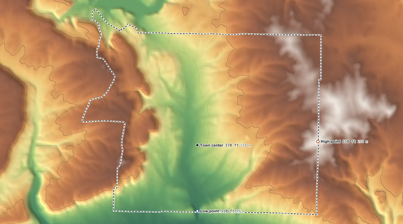 Topographic elevation map of Floyd, Arkansas, shaded from 310 ft on the south side to 650 ft on the east side