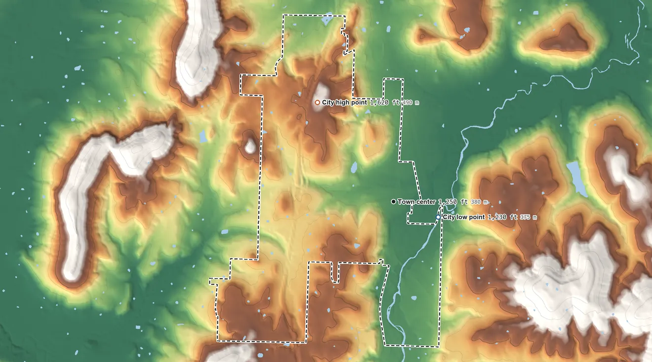 Topographic elevation map of Greenland, Arkansas, shaded from 1,230 ft on the east side to 1,620 ft on McCullom Mountain
