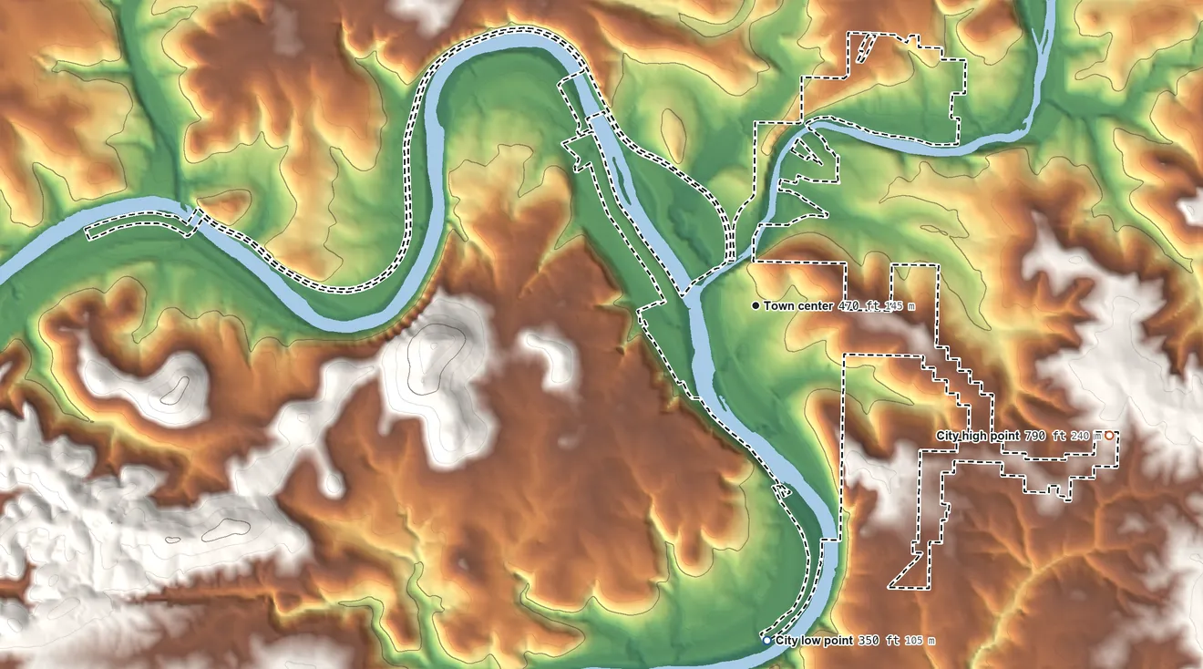 Topographic elevation map of Norfork, Arkansas, shaded from 350 ft on the south side to 790 ft on the east side
