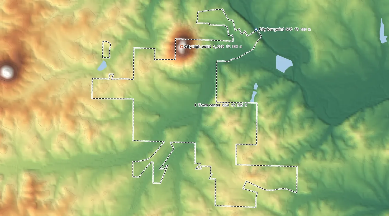 Topographic elevation map of City of Salem, Arkansas, shaded from 610 ft on the northeast side to 1,090 ft on Salem Knob