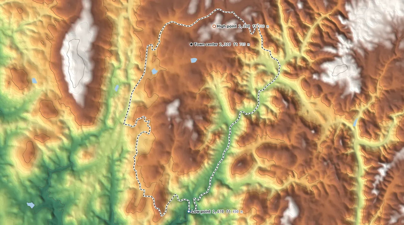 Topographic elevation map of Alta Sierra, California, shaded from 1,470 ft on the south side to 2,390 ft at the foot of the Sand Hills