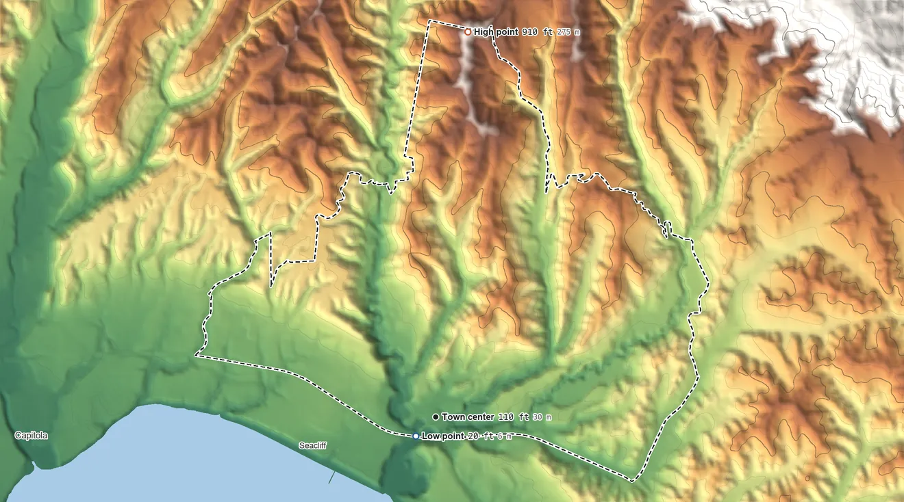 Topographic elevation map of Aptos, California, shaded from 20 ft near the middle to 910 ft at the foot of the Sierra Azul