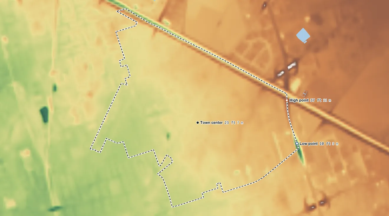 Topographic elevation map of August, California, shaded from 10 ft on the east side to 37 ft on the east side