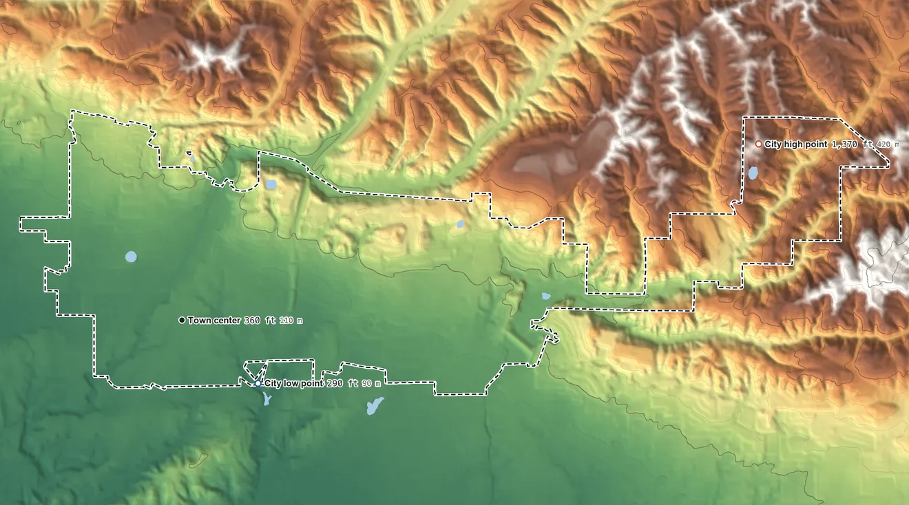 Topographic elevation map of Brea, California, shaded from 290 ft on the southeast side to 1,370 ft on the east side