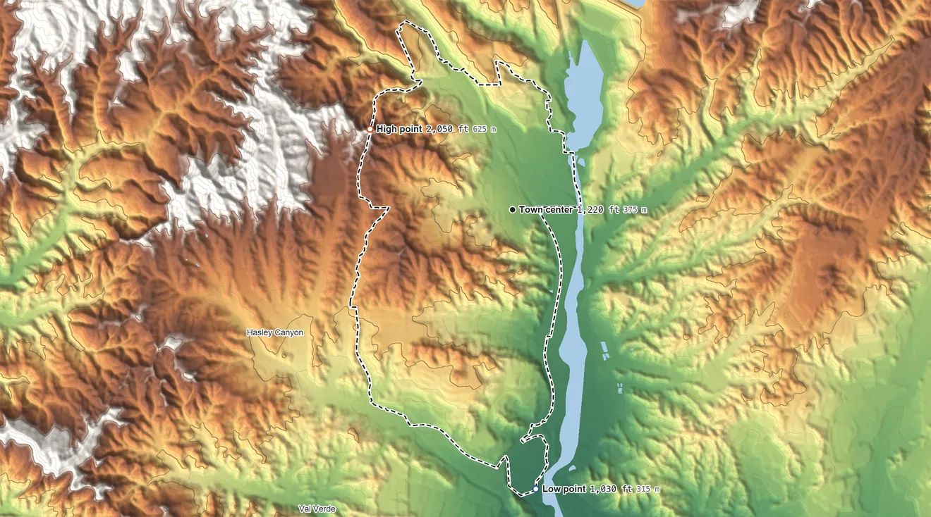 Topographic elevation map of Castaic, California, shaded from 1,030 ft on the south side to 2,050 ft at the foot of the Santa Susana Mountains