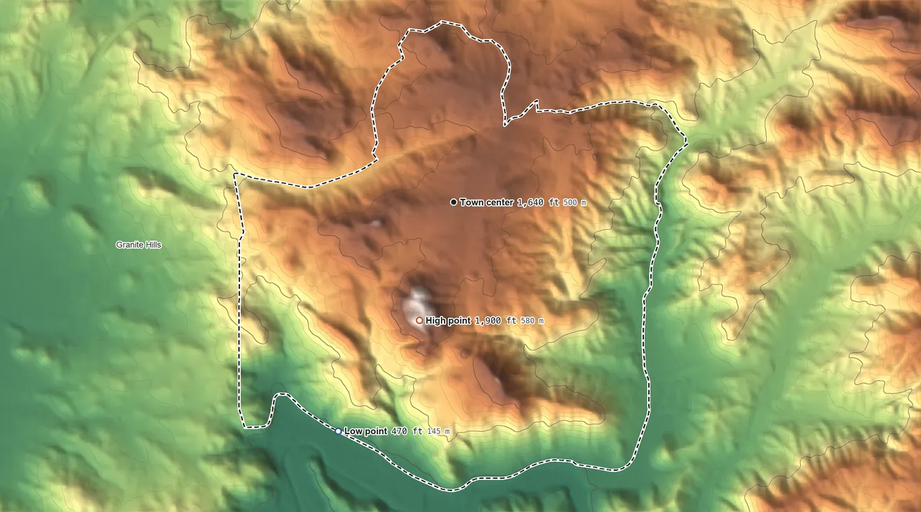 Topographic elevation map of Crest, California, shaded from 470 ft on the southwest side to 1,900 ft on the south side