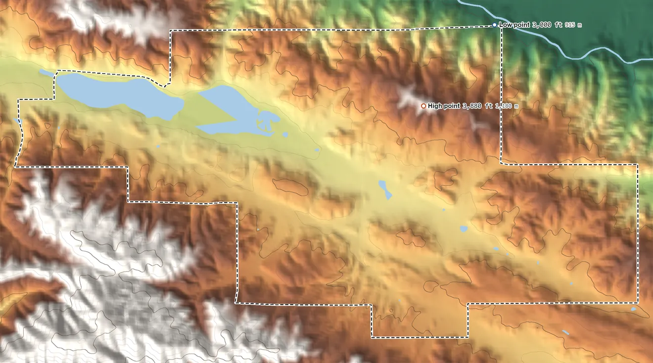 Topographic elevation map of Elizabeth Lake, California, shaded from 3,000 ft on the northeast side to 3,880 ft on the east side