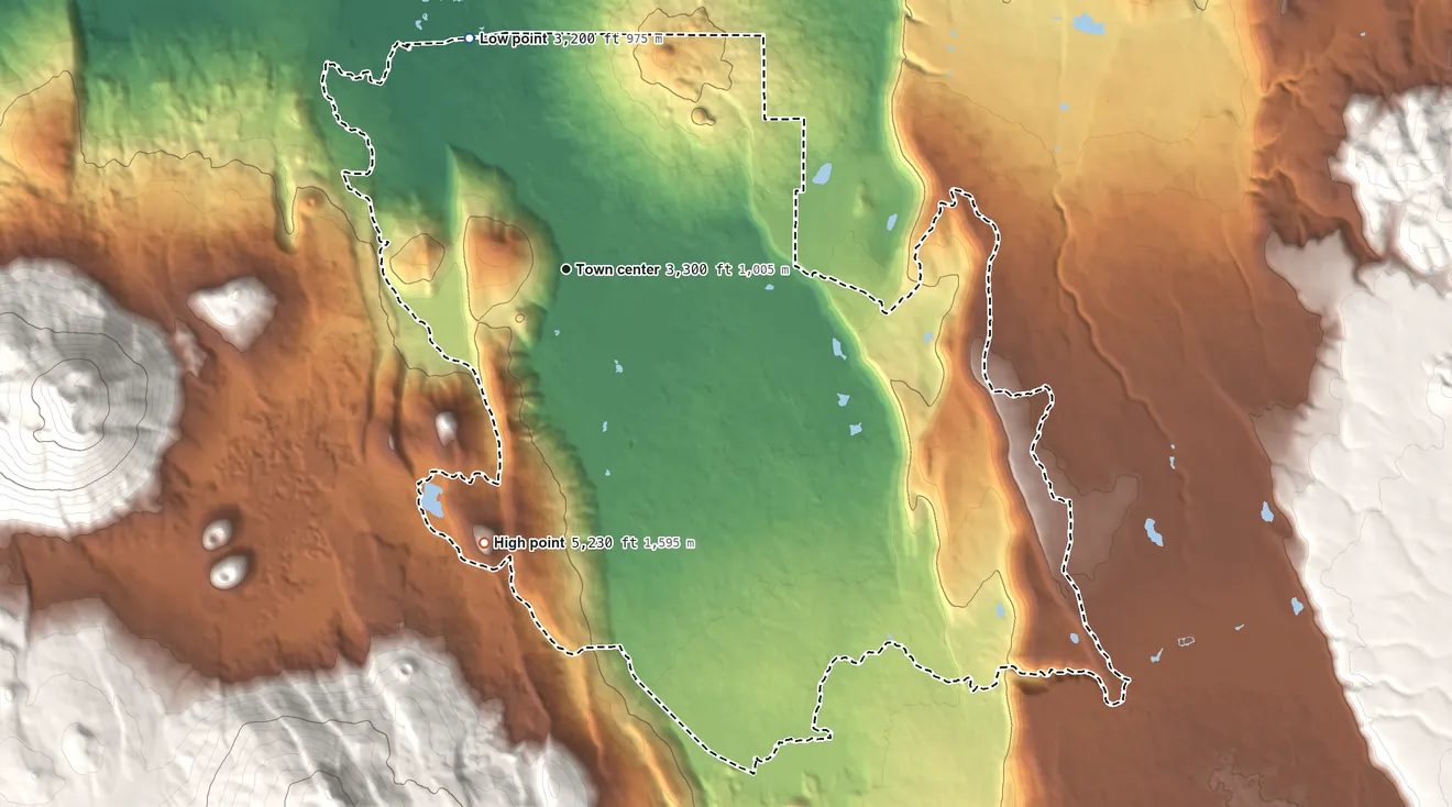 Topographic elevation map of Hat Creek, California, shaded from 3,200 ft on the northwest side to 5,230 ft on Red Rock Hill