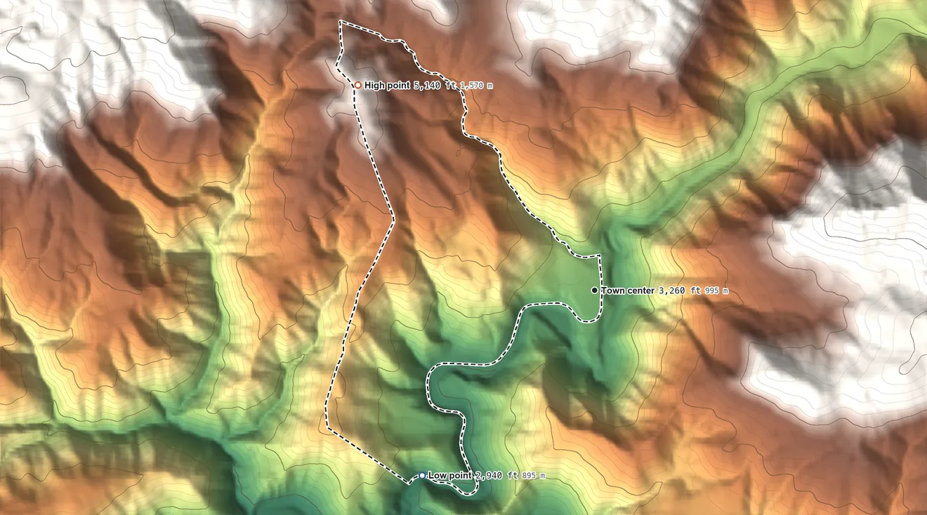 Topographic elevation map of Indian Falls, California, shaded from 2,940 ft on the southwest side to 5,140 ft on the northwest edge, below higher ground just outside
