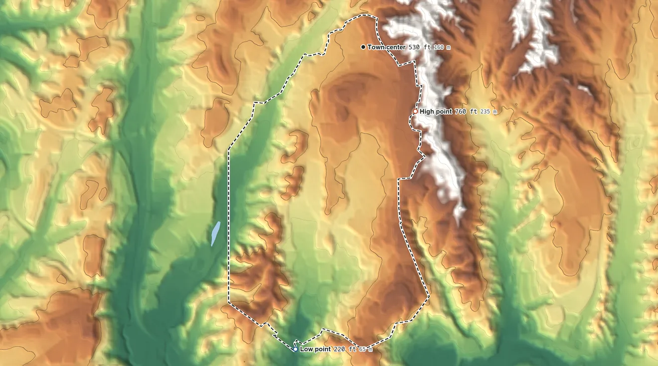 Topographic elevation map of Ladera Ranch, California, shaded from 220 ft on the south side to 760 ft on the southeast side