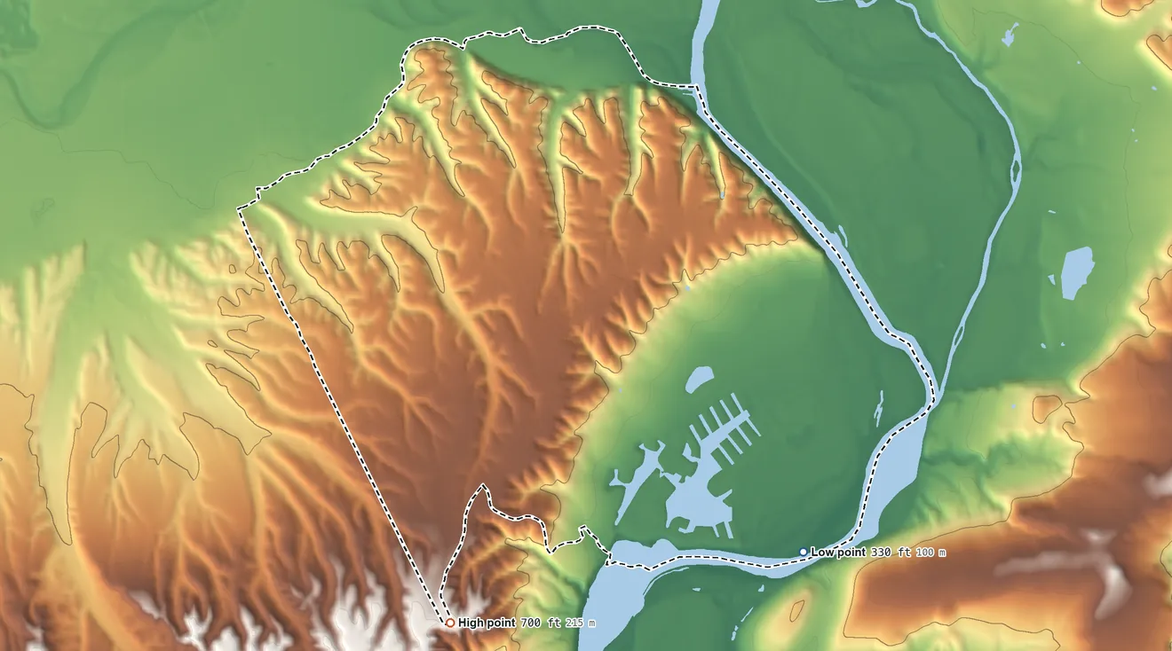 Topographic elevation map of Lake California, California, shaded from 330 ft on the southeast side to 700 ft on the south side