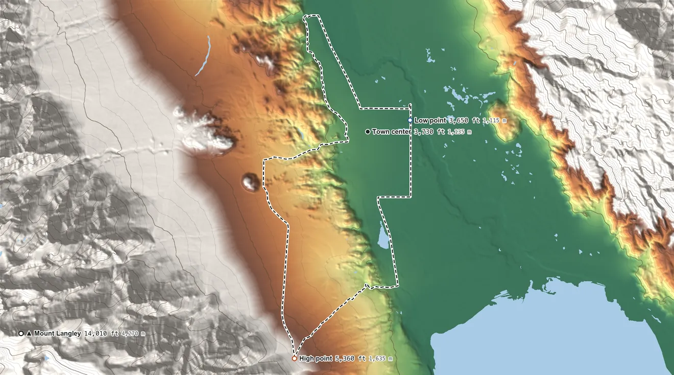 Topographic elevation map of Lone Pine, California, shaded from 3,650 ft on the east side to 5,360 ft at the foot of the Alabama Hills