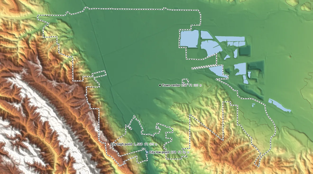Topographic elevation map of Pleasanton, California, shaded from 270 ft on the south side to 1,560 ft at the foot of the Dougherty Hills