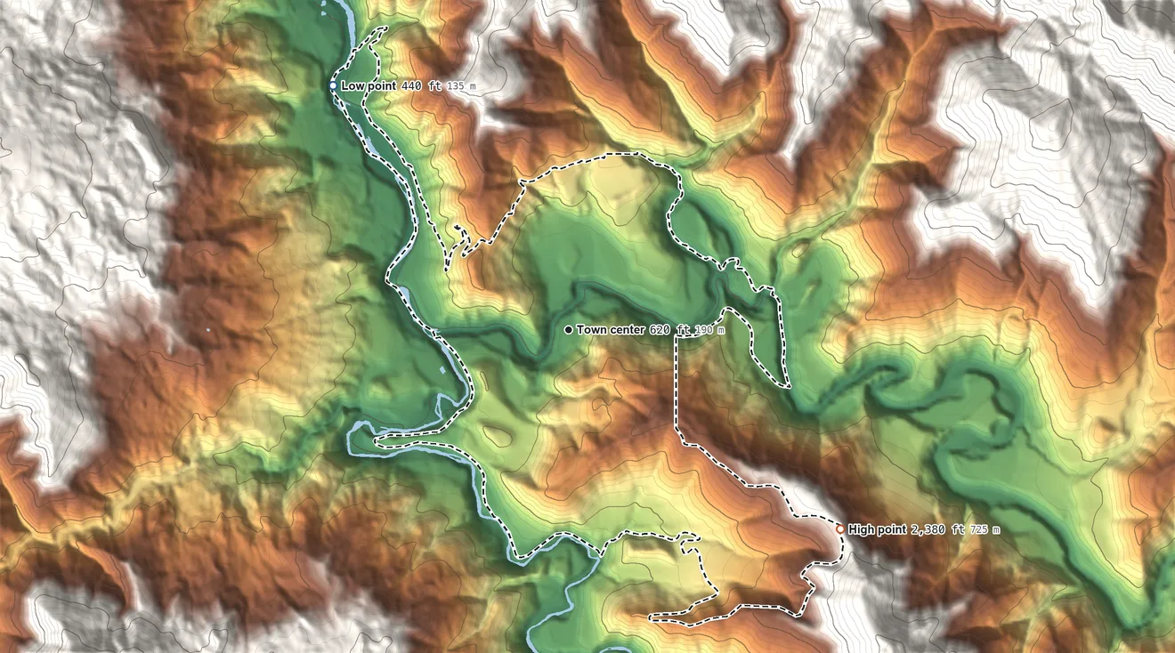 Topographic elevation map of Salyer, California, shaded from 440 ft on the northwest side to 2,380 ft on the southeast edge, below higher ground just outside