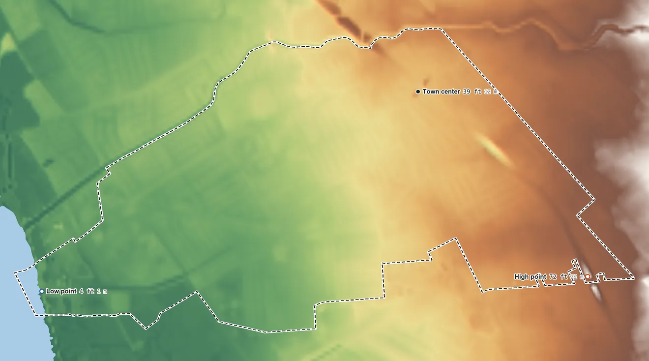 Topographic elevation map of San Lorenzo, California, shaded from 4 ft on the southwest side to 72 ft on the southeast side