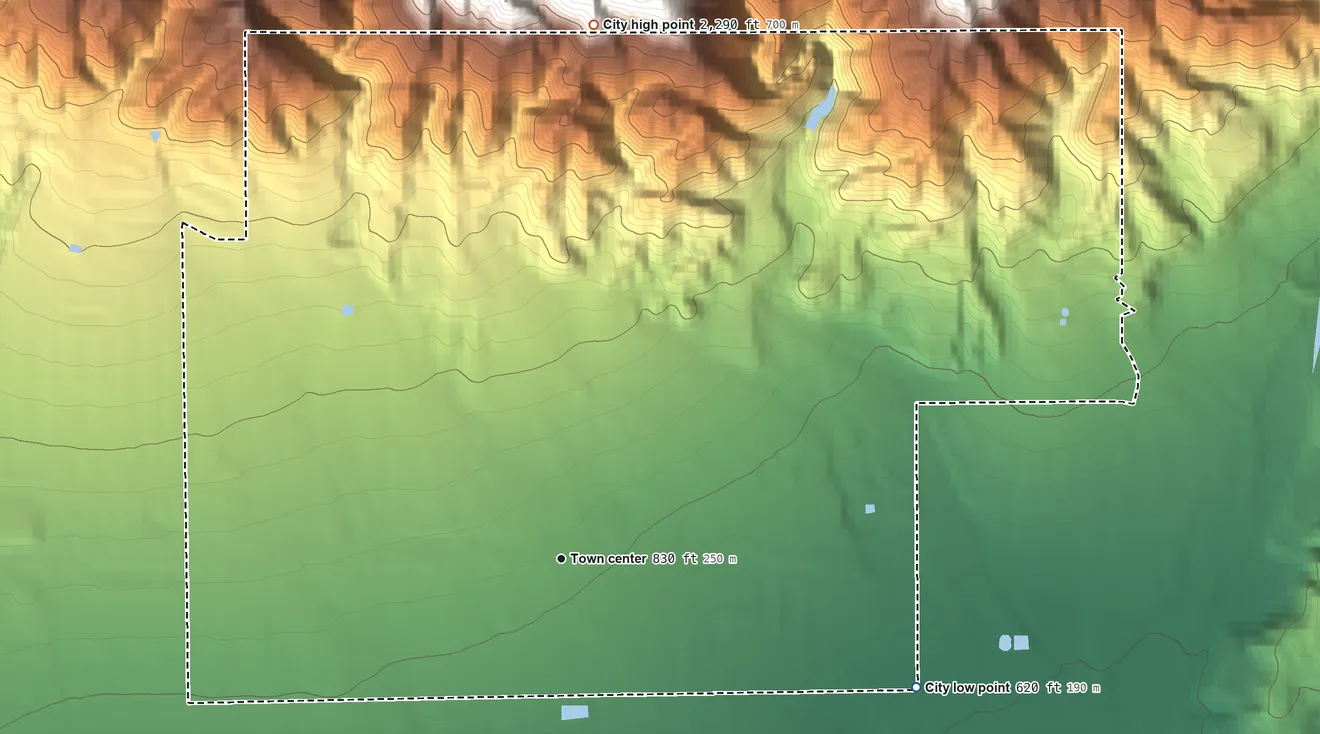 Topographic elevation map of Sierra Madre, California, shaded from 620 ft on the east side to 2,290 ft at the foot of the San Rafael Hills