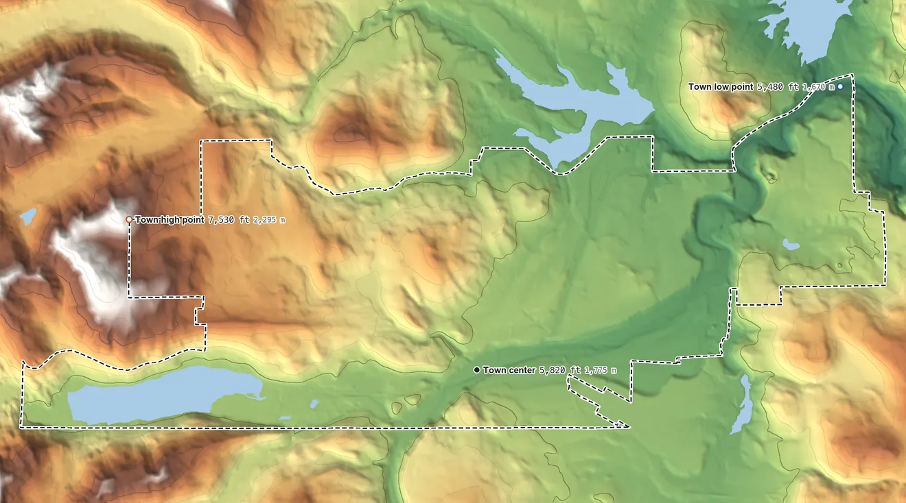 Topographic elevation map of Truckee, California, shaded from 5,480 ft on the northeast side to 7,530 ft on the northwest side