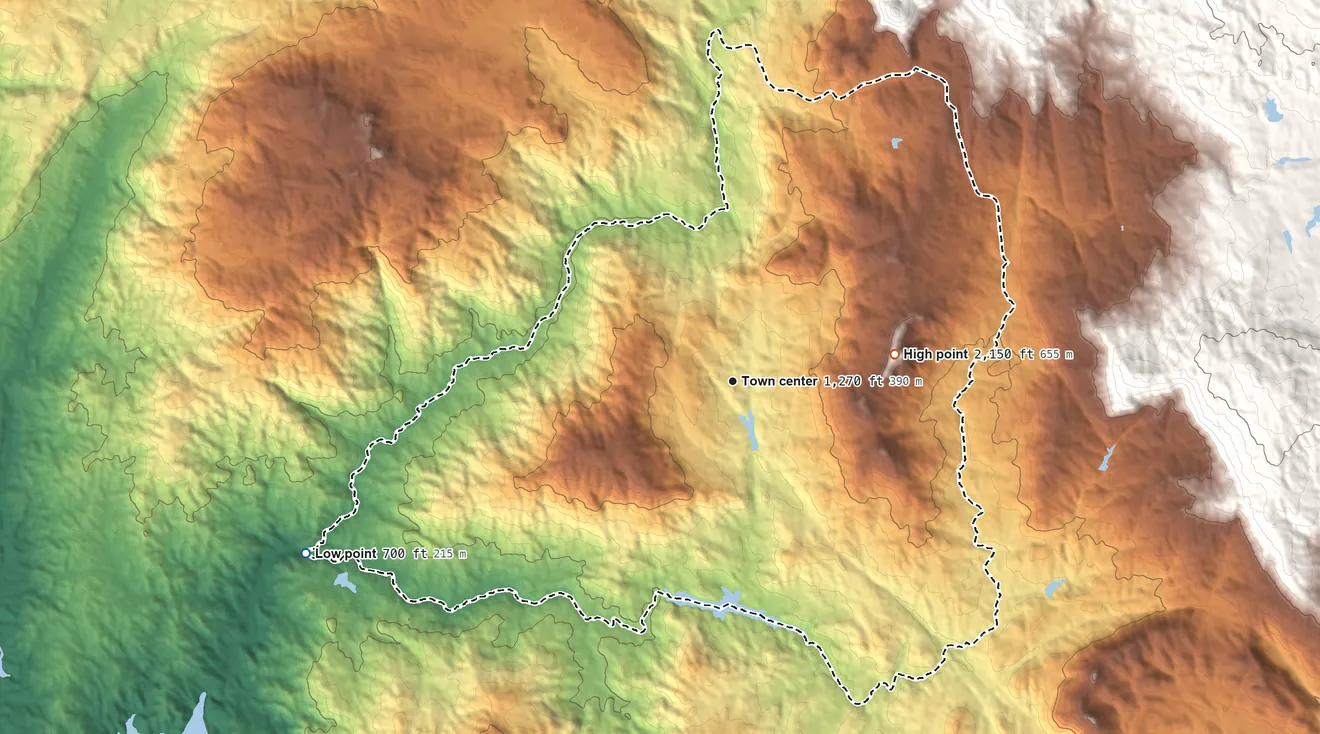 Topographic elevation map of Yosemite Lakes, California, shaded from 700 ft on the west side to 2,150 ft on Revis Mountain