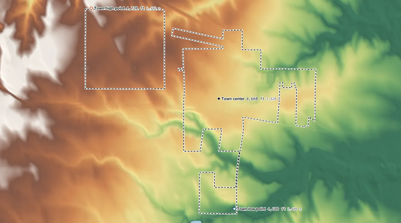 Topographic elevation map of Akron, Colorado, shaded from 4,600 ft on the south side to 4,730 ft on the northwest side