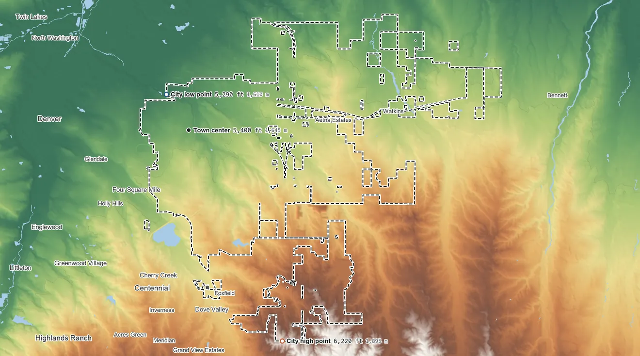 Topographic elevation map of Aurora, Colorado, shaded from 5,290 ft near the middle to 6,220 ft on the southeast side