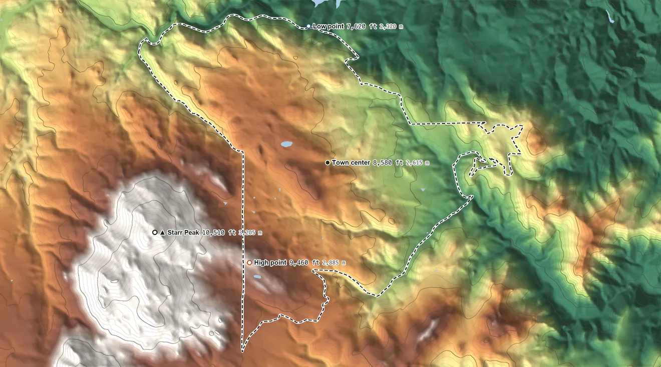 Topographic elevation map of Coal Creek, Colorado, shaded from 7,620 ft on the north side to 9,460 ft on the southwest edge, below higher ground just outside