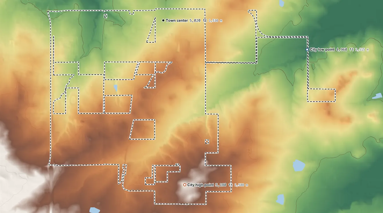 Topographic elevation map of Dacono, Colorado, shaded from 4,960 ft on the east side to 5,180 ft on the south side