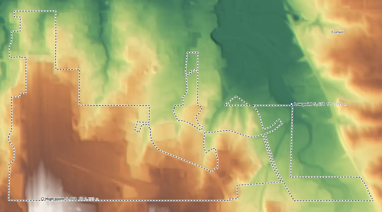 Topographic elevation map of Dove Valley, Colorado, shaded from 5,670 ft near the middle to 5,860 ft on the west side