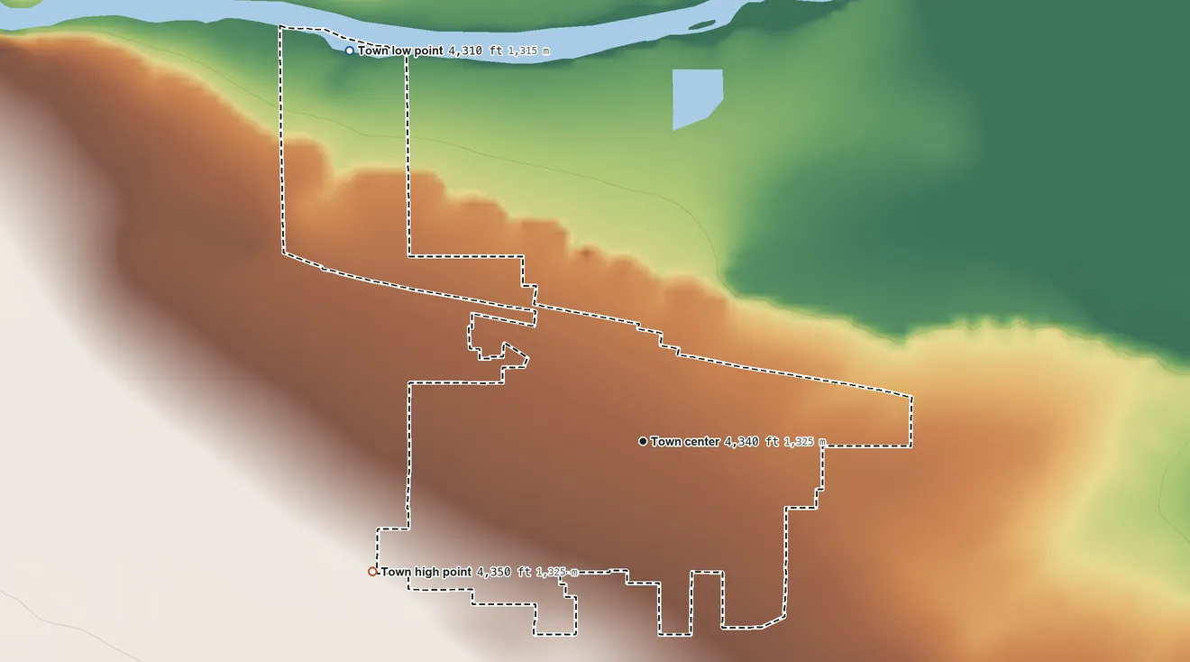 Topographic elevation map of Fowler, Colorado, shaded from 4,310 ft on the northwest side to 4,350 ft on the southwest side
