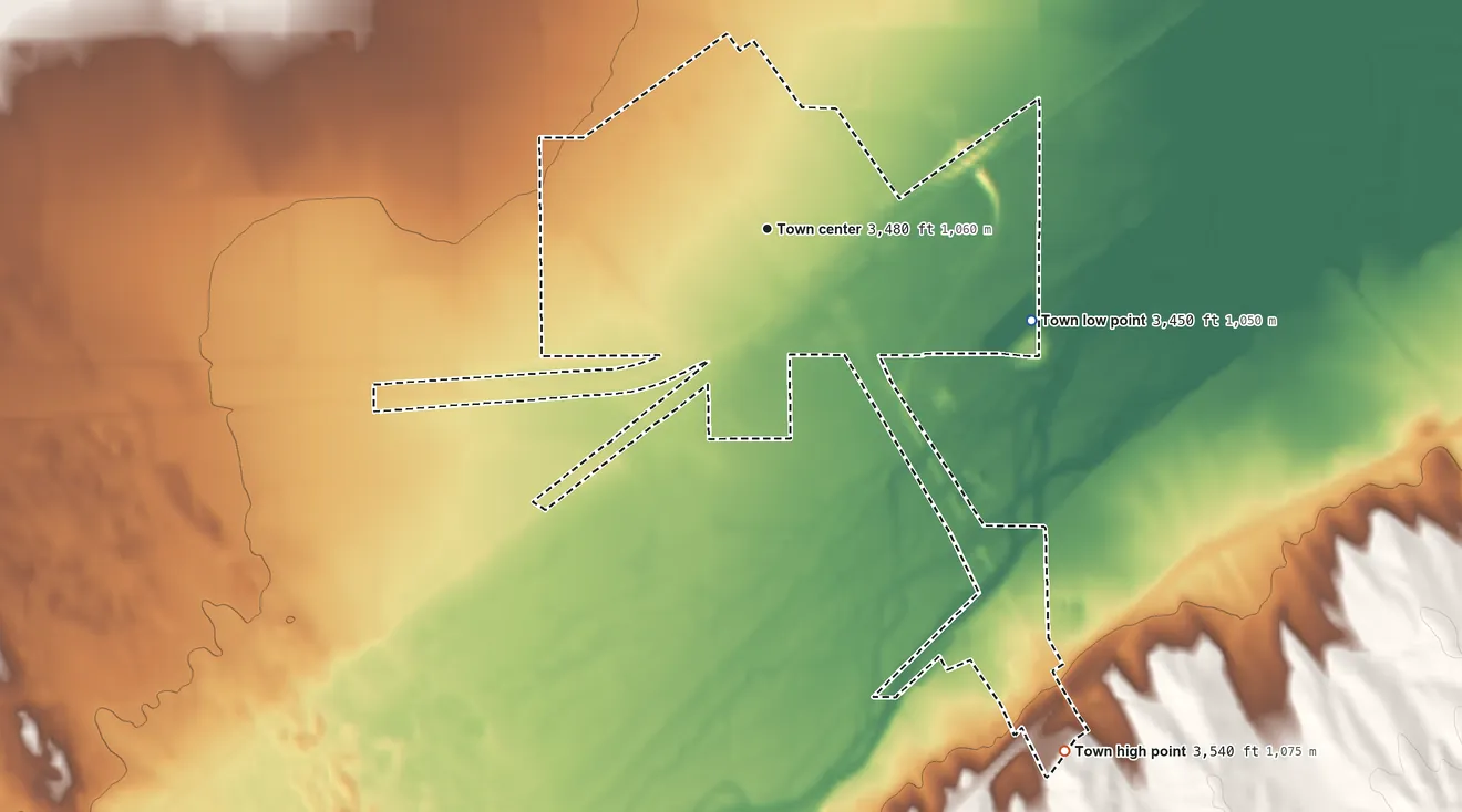 Topographic elevation map of Julesburg, Colorado, shaded from 3,450 ft on the east side to 3,540 ft on the southeast side
