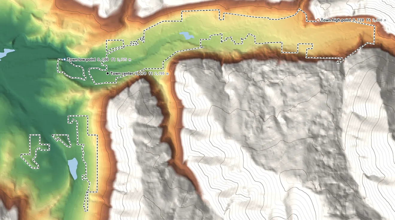 Topographic elevation map of Keystone, Colorado, shaded from 9,100 ft on the west side to 9,710 ft at the foot of the Williams Fork Mountains