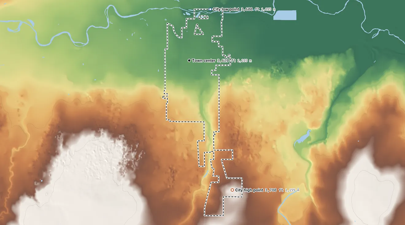 Topographic elevation map of Lamar, Colorado, shaded from 3,600 ft on the north side to 3,780 ft on the south side
