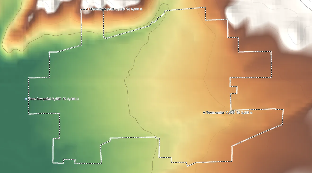 Topographic elevation map of Mancos, Colorado, shaded from 6,950 ft on the west side to 7,130 ft at the foot of the La Plata Mountains