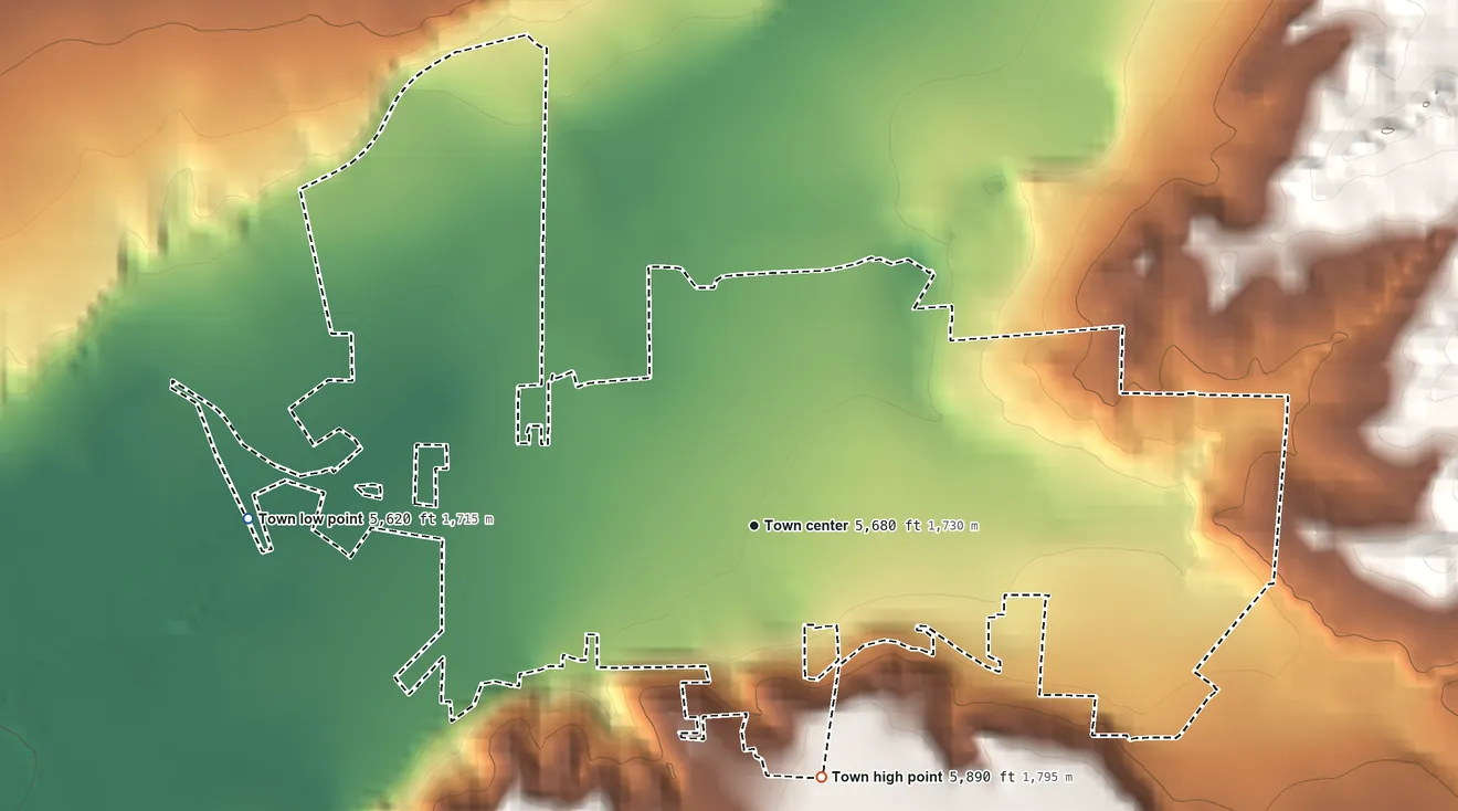Topographic elevation map of Paonia, Colorado, shaded from 5,620 ft on the west side to 5,890 ft on the south edge, below higher ground just outside